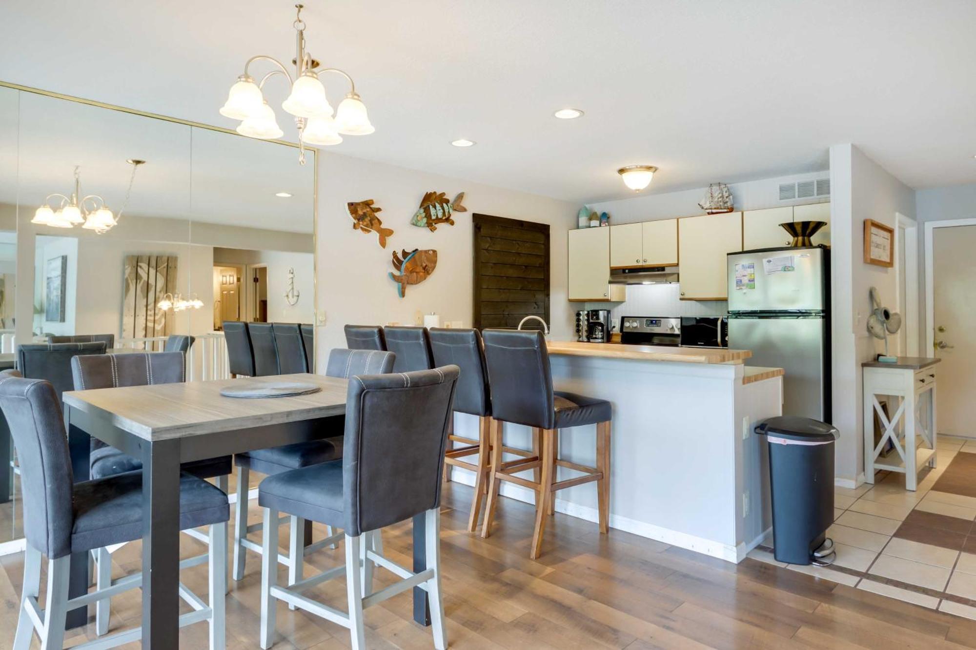 Lakefront Osage Beach Condo With Community Pool Eksteriør billede